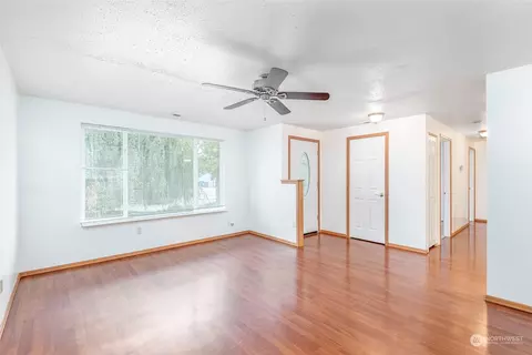 913 195th St E, Spanaway, WA 98387 photo 6