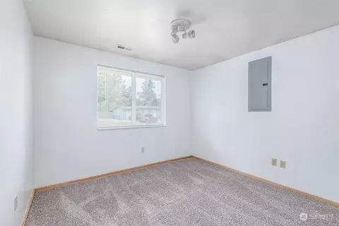 913 195th St E, Spanaway, WA 98387 photo 16