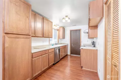 913 195th St E, Spanaway, WA 98387 photo 10