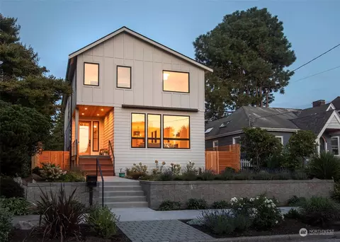 3034 27th Ave W, Seattle, WA 98199