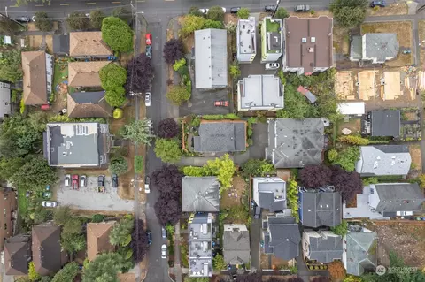 1408 E Spruce St, Seattle, WA 98122 photo 38