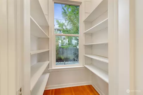 1408 E Spruce St, Seattle, WA 98122 photo 18