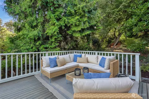 511 N 63rd St, Seattle, WA 98103 photo 14