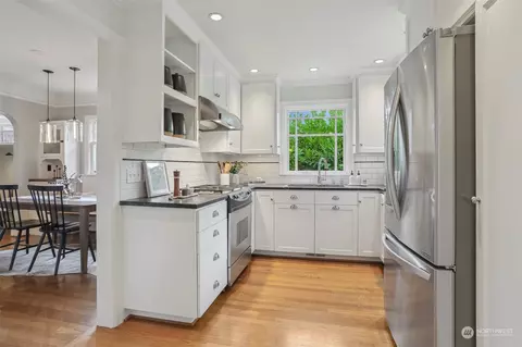511 N 63rd St, Seattle, WA 98103 photo 9