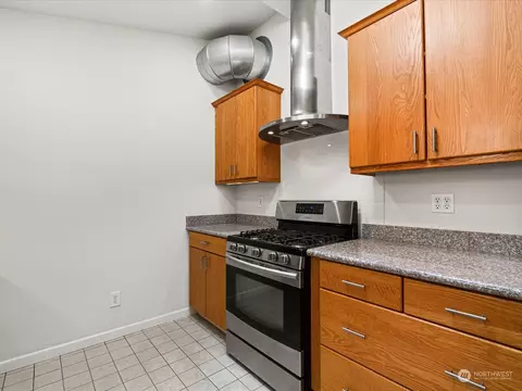 215 SE 135th St, Everett, WA 98208 photo 8