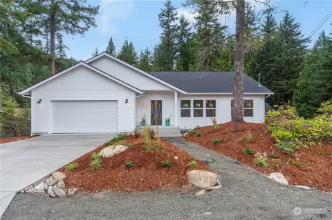 3921 Boundary Trl NW, Bremerton, WA 98312