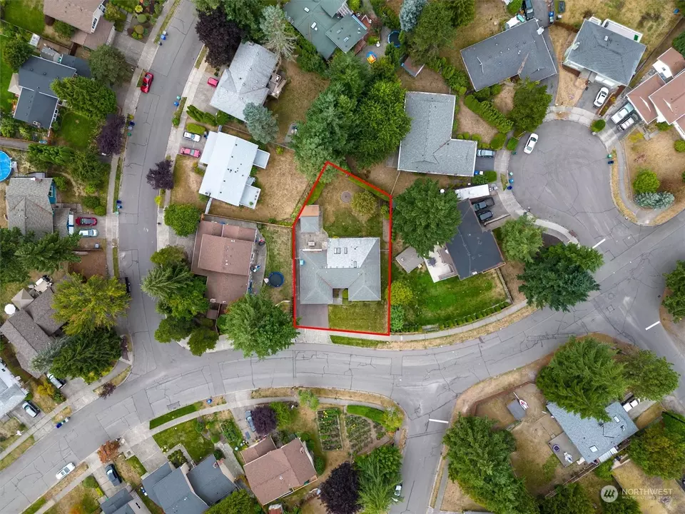  2207 Anacortes Ave NE, Renton, WA 98059 photo 37