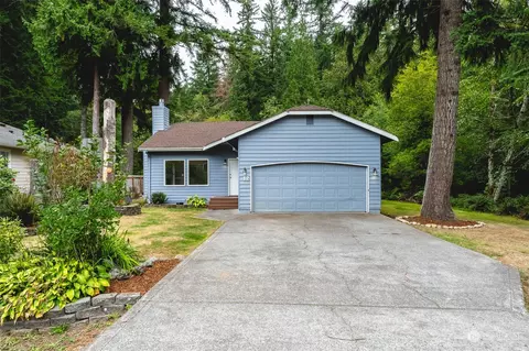12 Western Ln, Bellingham, WA 98229