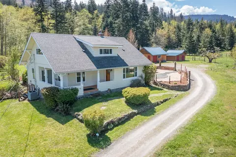 2886 Monroe Rd, Port Angeles, WA 98362