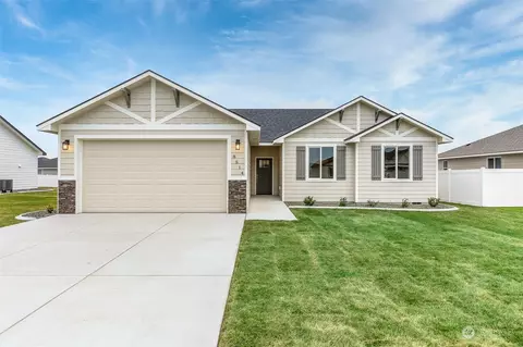 8514 Ashen Dr, Pasco, WA 99301
