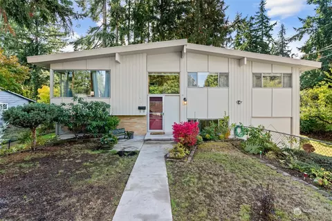 5604 227th St SW, Mountlake Terrace, WA 98043