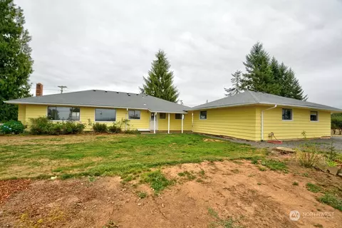 390 Leonard Rd, Onalaska, WA 98570 photo 2