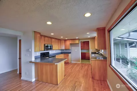 390 Leonard Rd, Onalaska, WA 98570 photo 4