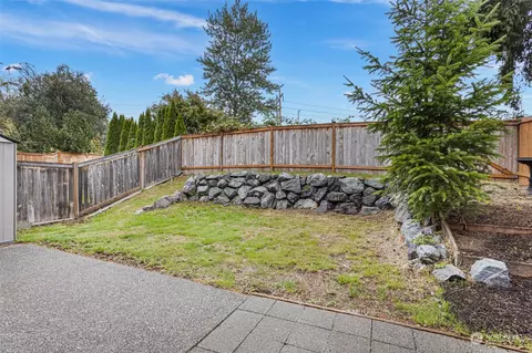 15525 40th Dr SE, Bothell, WA 98012 photo 14