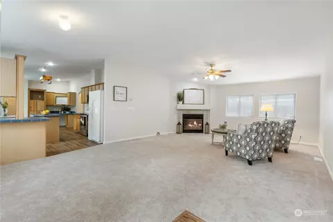 6317 197th St E, Spanaway, WA 98387 photo 4