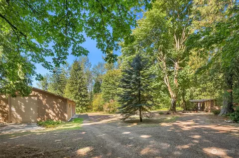 13407 322nd Ave NE, Duvall, WA 98019