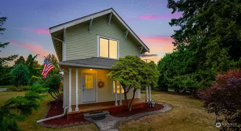1712 6th St, Bellingham, WA 98225