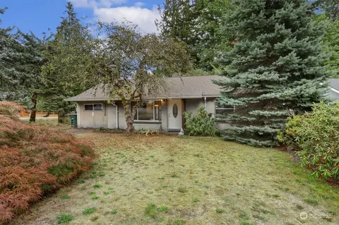 18926 32nd Ave NE, Lake Forest Park, WA 98155