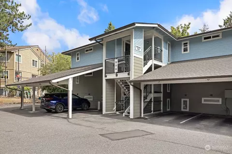 7573 Old Redmond Rd #10, Redmond, WA 98052