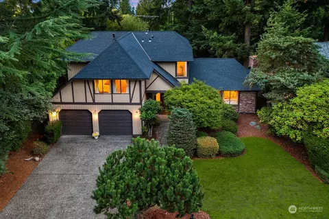 15412 SE 46th Way, Bellevue, WA 98006