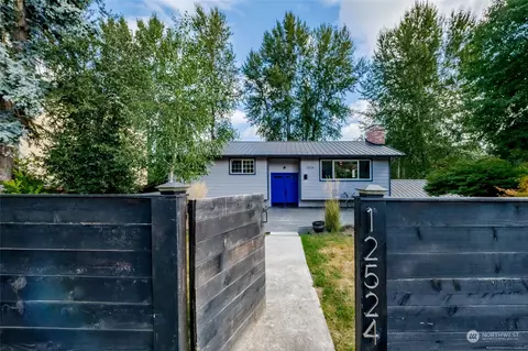 12524 SE 270th St, Kent, WA 98030