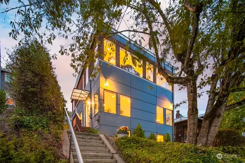 1059 25th Ave E, Seattle, WA 98112