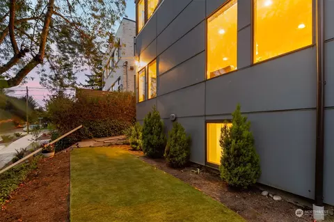 1059 25th Ave E, Seattle, WA 98112 photo 31