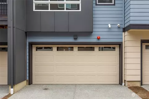 616 237th Pl SE #E, Bothell, WA 98021 photo 2
