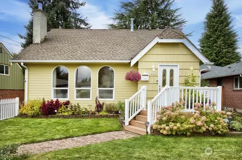 218 17th St NW, Puyallup, WA 98371