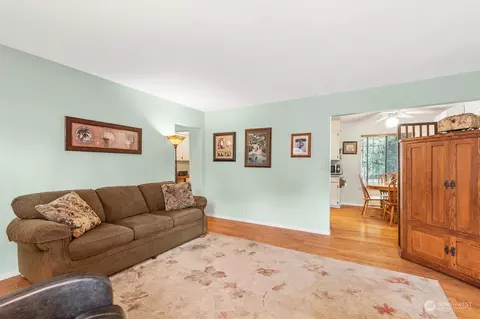 810 Olson Rd, Longview, WA 98632 photo 8