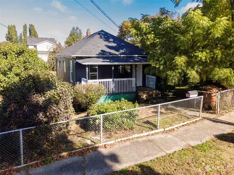 1507 S 43rd St, Tacoma, WA 98418