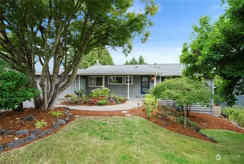 10209 NE 198th St, Bothell, WA 98011