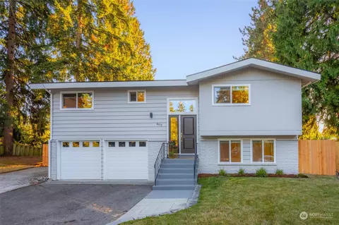 8619 NE 132nd Pl, Kirkland, WA 98034