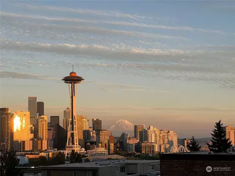 1 Ward St #12, Seattle, WA 98109