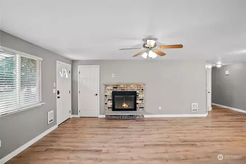 4205 220th St E, Spanaway, WA 98387 photo 5