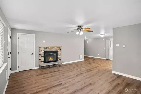 4205 220th St E, Spanaway, WA 98387 photo 3