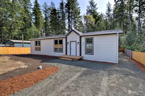 840 E Lakeshore Dr W, Shelton, WA 98584