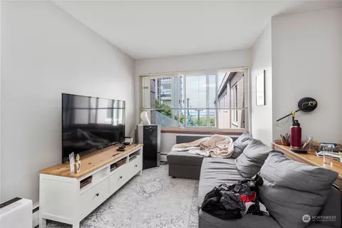 601 E Roy St, Seattle, WA 98102 photo 20