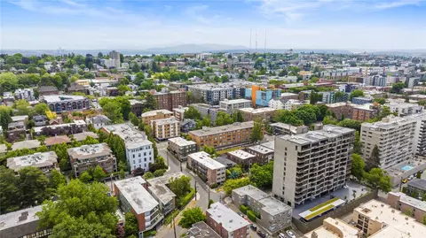 601 E Roy St, Seattle, WA 98102 photo 11