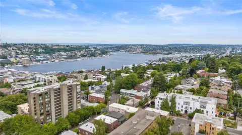 601 E Roy St, Seattle, WA 98102 photo 9