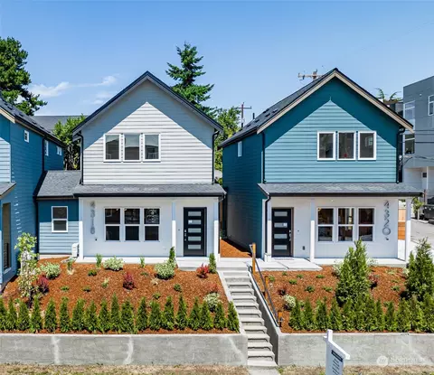 4320 SW Genesee St, Seattle, WA 98116