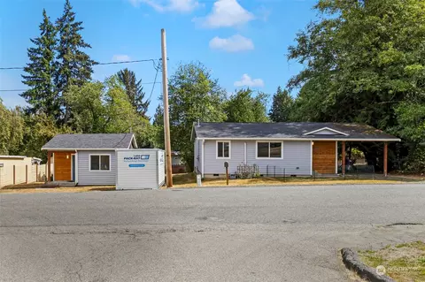 4368 Division Ave W, Bremerton, WA 98312