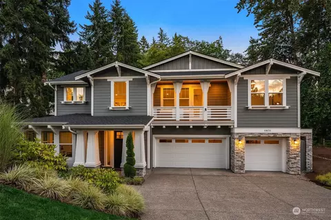 11631 NE 45th St, Kirkland, WA 98033
