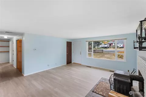 6215 Rockefeller Ave, Everett, WA 98203 photo 5