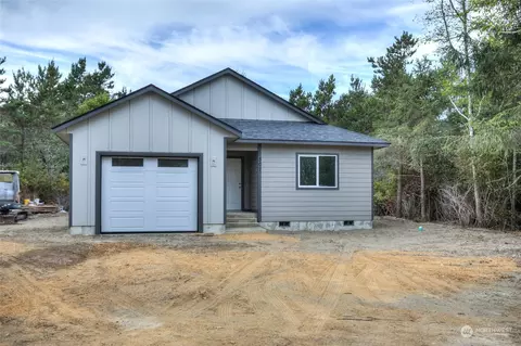 307 Olympic View Ave NE, Ocean Shores, WA 98569