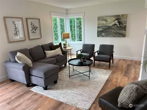 1726 Maple St, Everett, WA 98201 photo 6