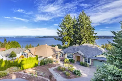 821 Thorndyke Rd, Port Ludlow, WA 98365