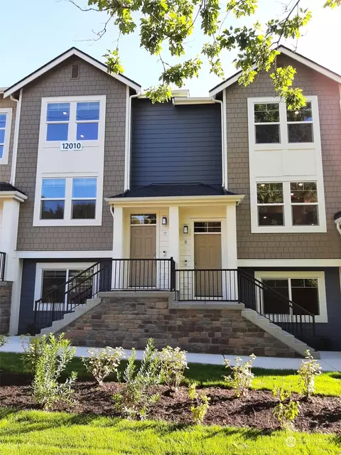 12010 NE 194th Ct #B, Bothell, WA 98011 photo 2