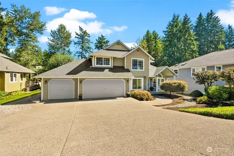 909 Altadena Dr, Fircrest, WA 98466