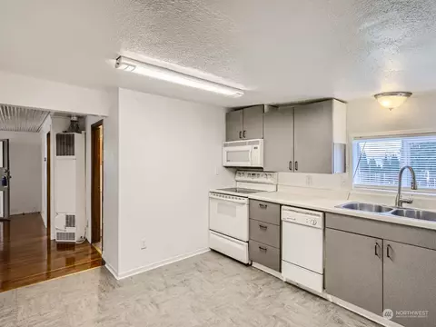 3004 Butler St, Everett, WA 98201 photo 5